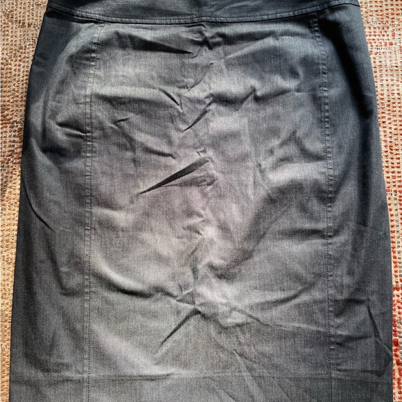 Loft skirt - Picture 2 of 4